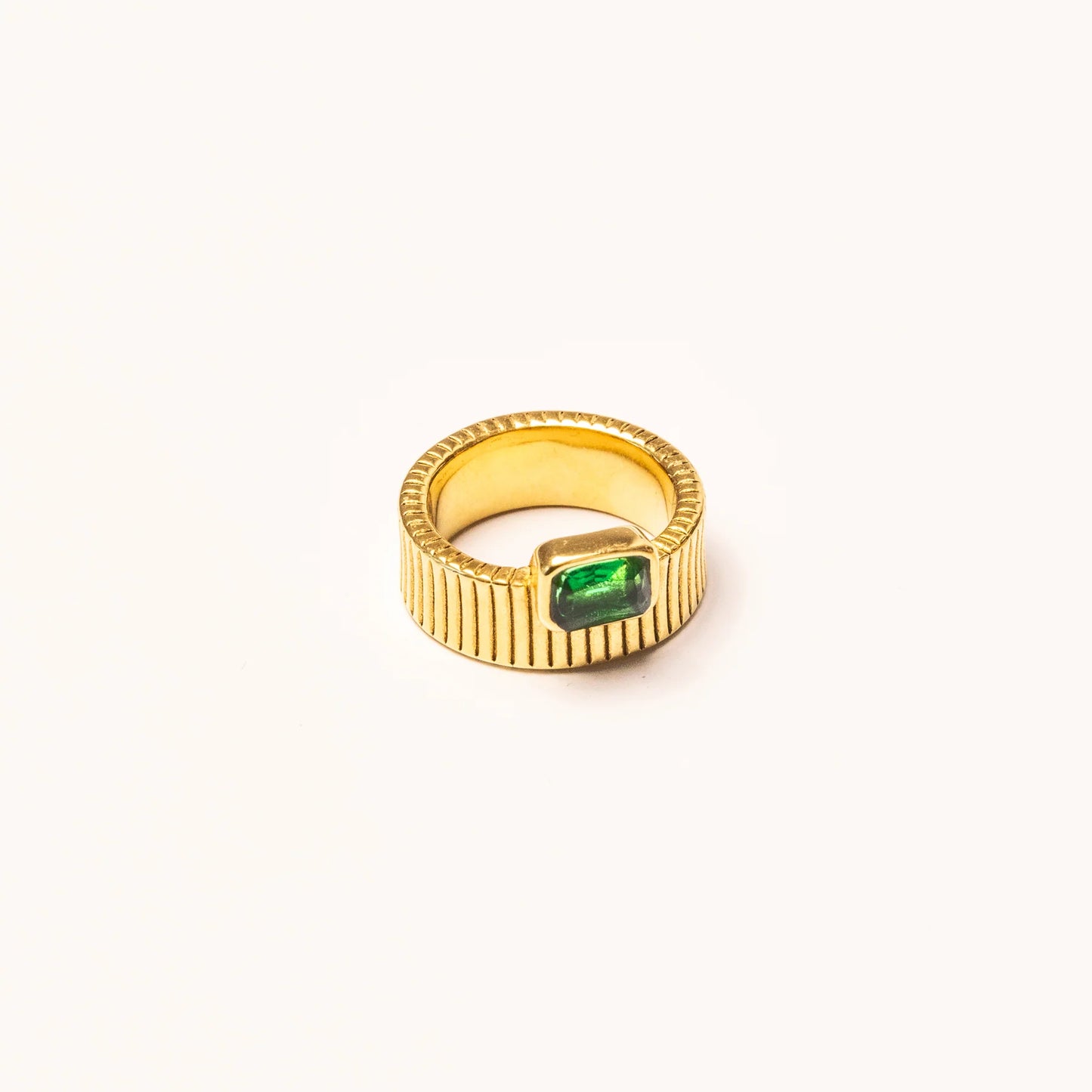 Moss Ring in Gold Plated + Emerald Crystal